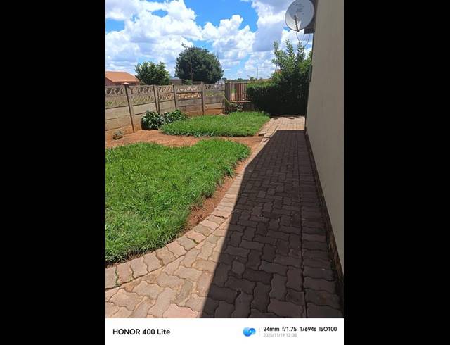 2 BEDROOM HOUSE FOR SALE IN SEBOKENG ZONE 17